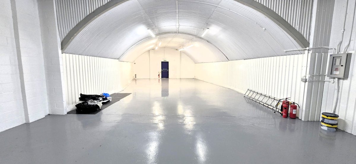 Industrial Unit in Bow, London - photo 2