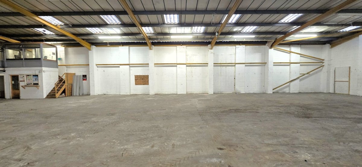 Industrial Unit in Abbey Wood, London