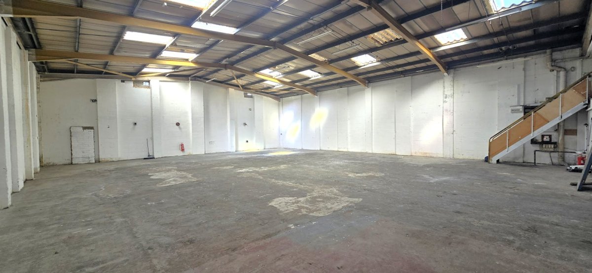 Industrial Unit in Abbey Wood, London - photo 3