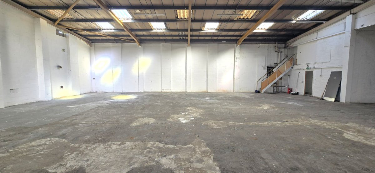 Industrial Unit in Abbey Wood, London - photo 4