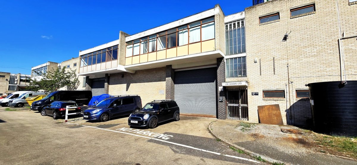 Industrial Unit in Abbey Wood, London - photo 3