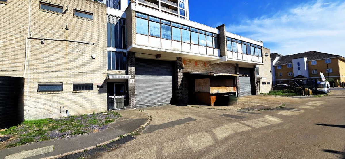Industrial Unit in Abbey Wood, London - photo 2