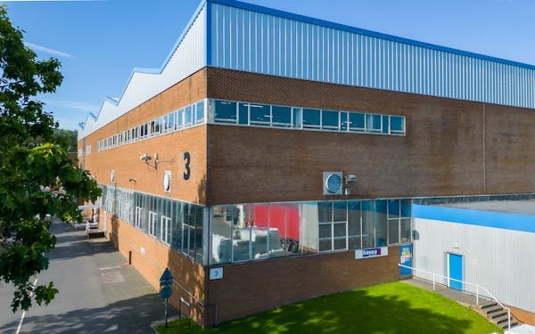 Industrial Unit in Gloucester - photo 2