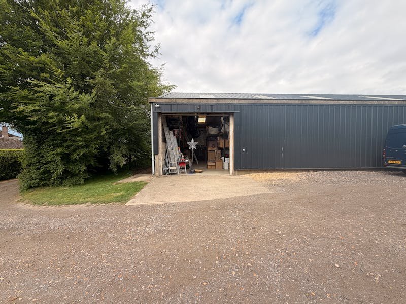 Industrial Unit in Alton - photo 2