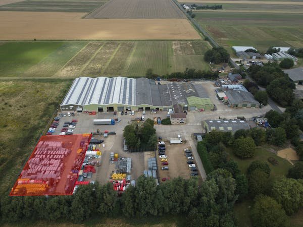 Industrial Unit in Wisbech - photo 2