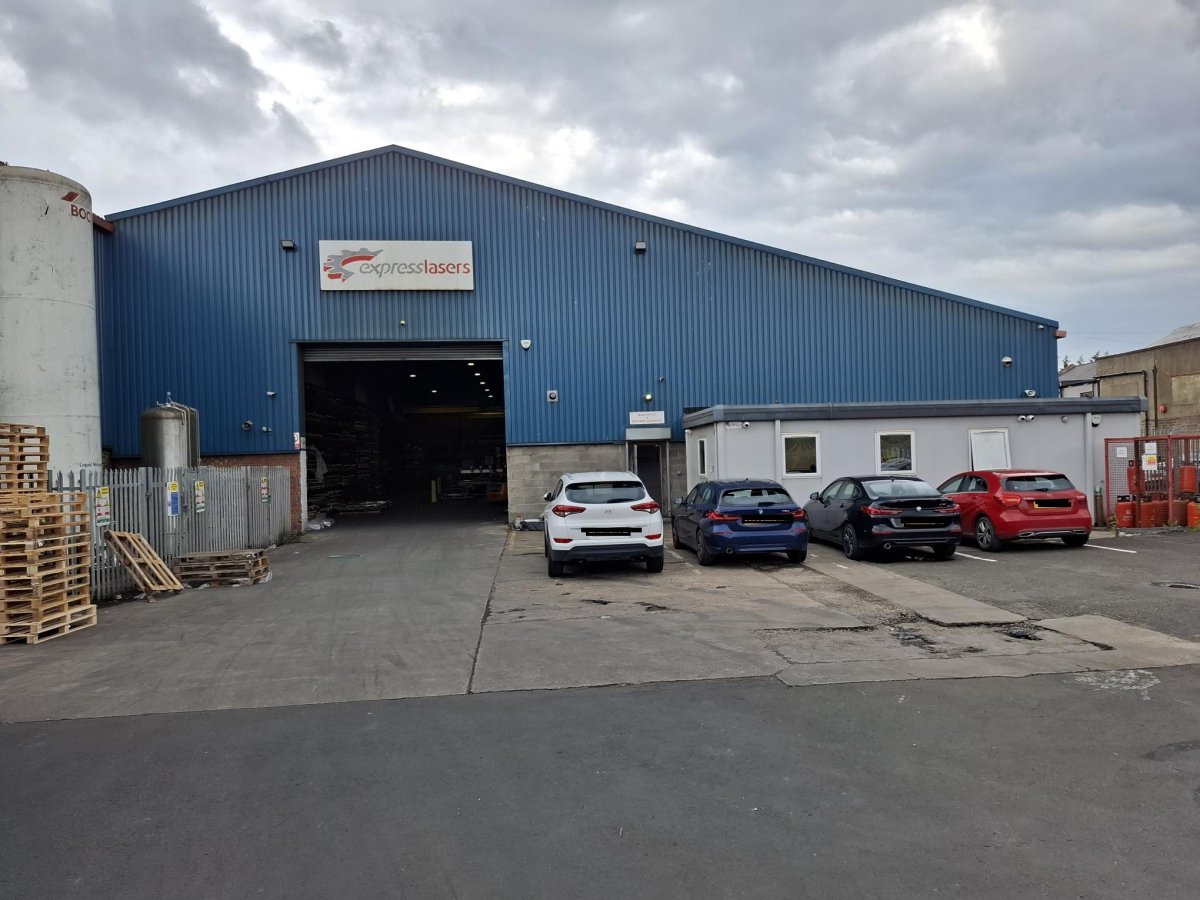 Industrial Unit in Blaydon On Tyne - photo 3