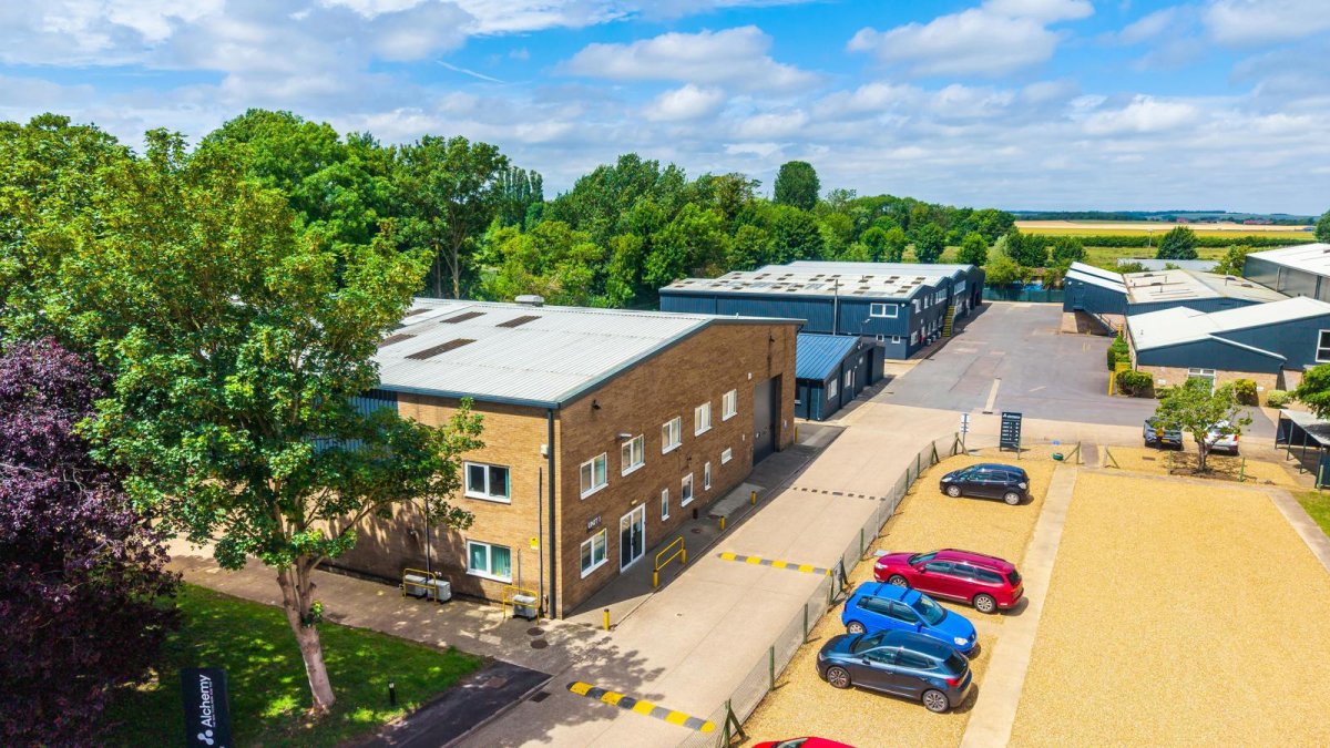 Industrial Unit in Fowlmere - photo 4