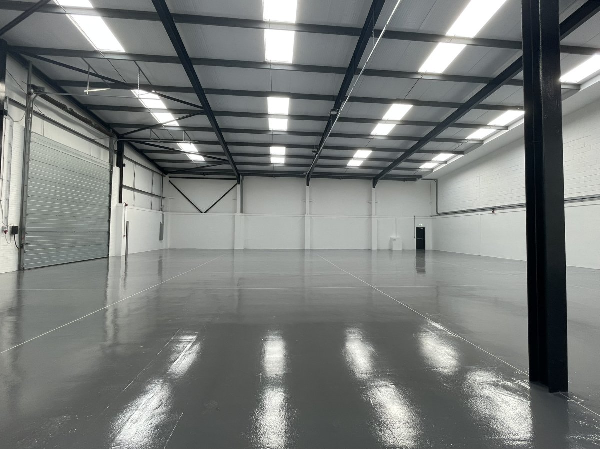 Industrial Unit in Southampton - photo 4