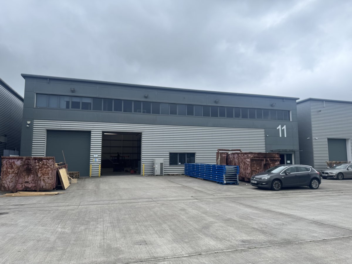 Industrial in Yate