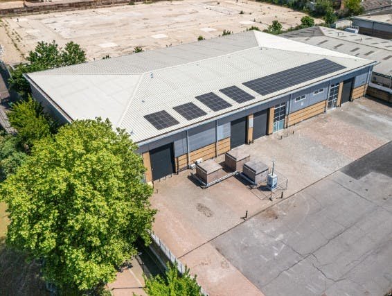 Industrial Unit in London - photo 4