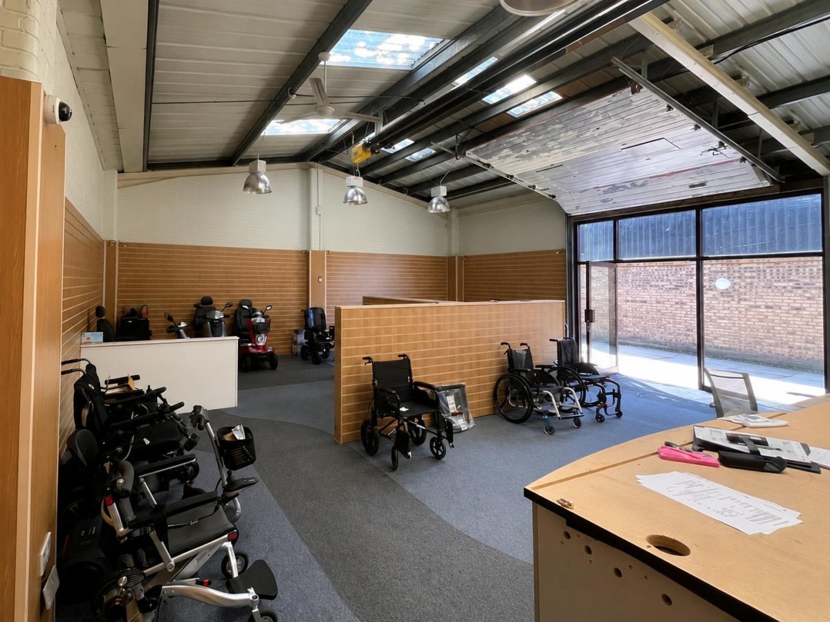 Industrial Unit in Stanway - photo 2