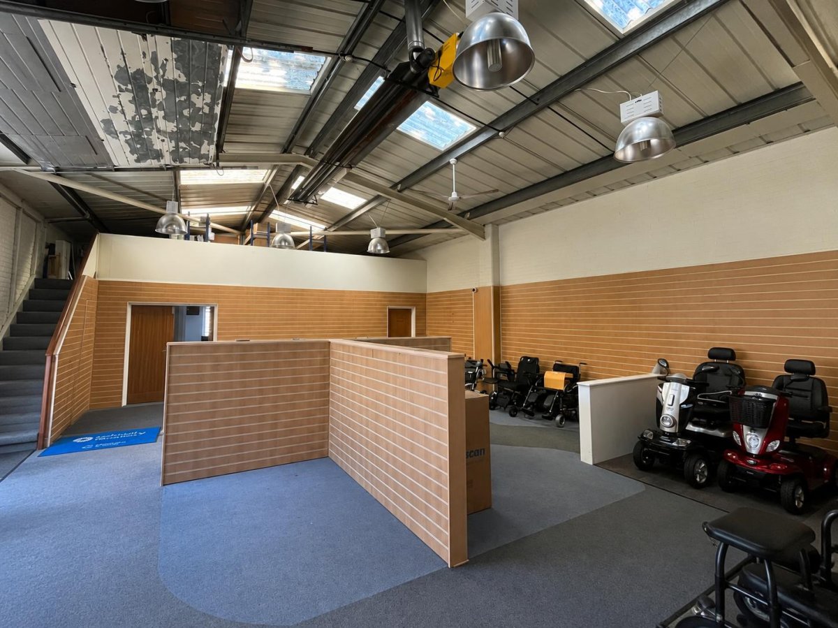 Industrial Unit in Stanway - photo 3