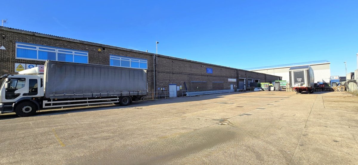 Industrial Unit in Lancing - photo 4