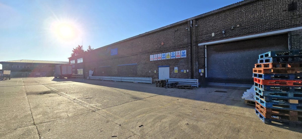 Industrial Unit in Lancing