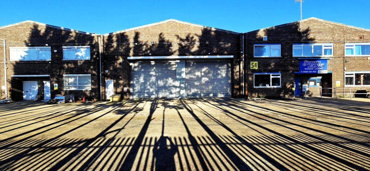Industrial Unit in Lancing - photo 2