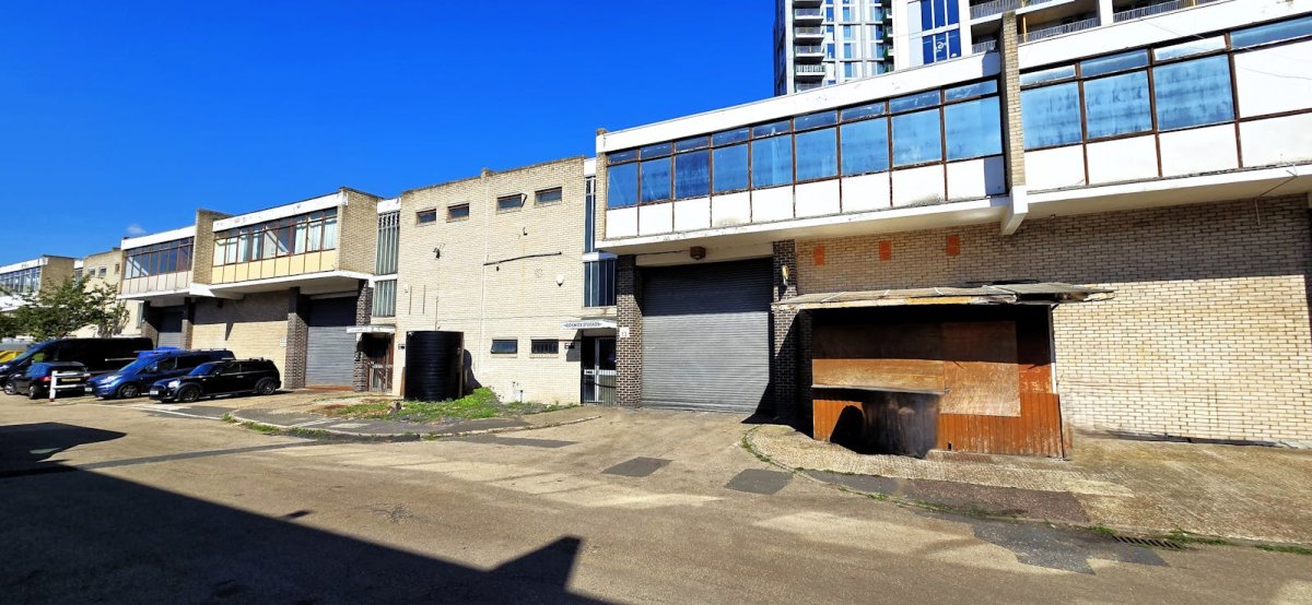Industrial Unit in Abbey Wood, London