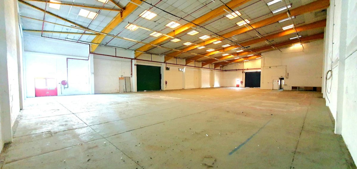 Industrial Unit in Charlton, London - photo 2