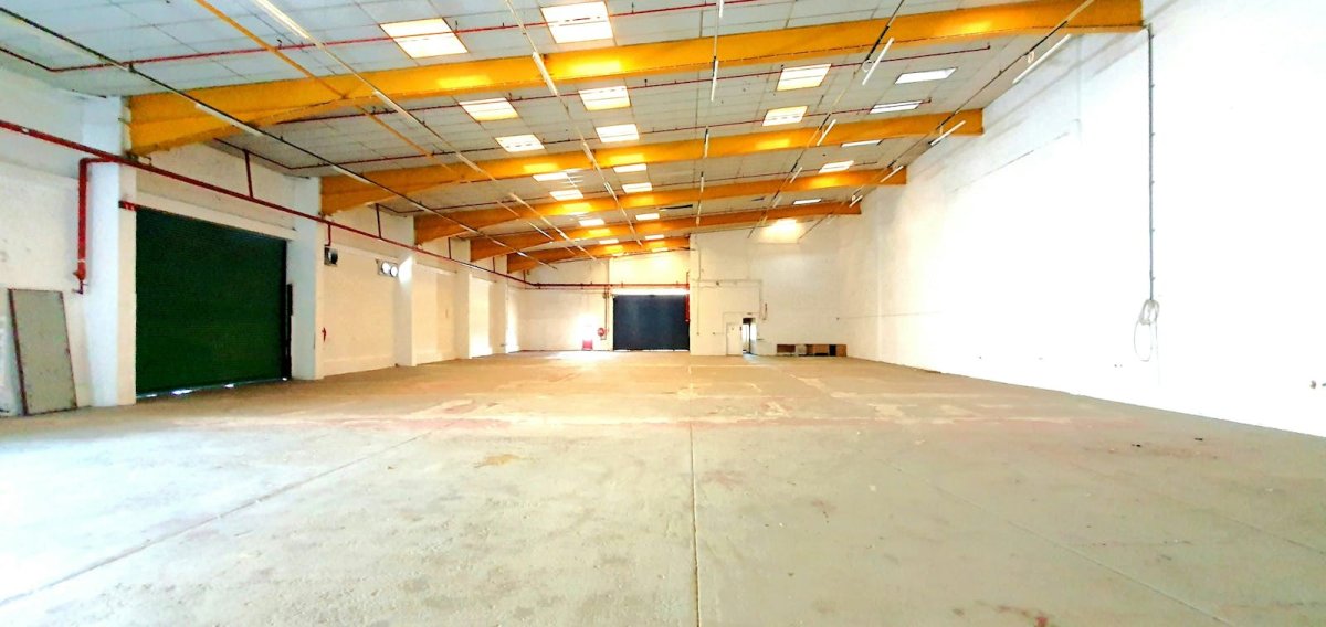 Industrial Unit in Charlton, London - photo 3