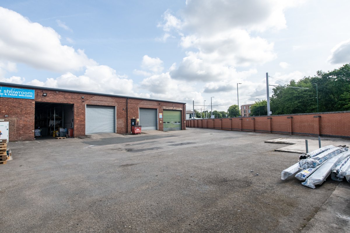 Industrial Unit in Nottingham - photo 2