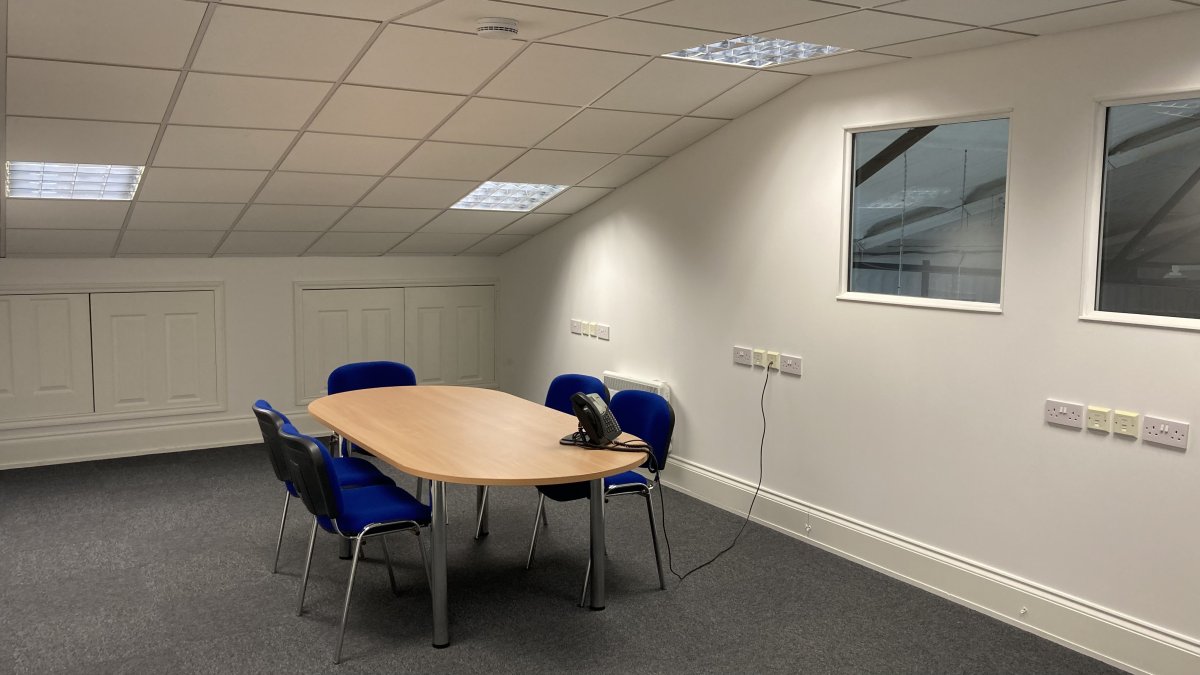 Industrial Unit in Enderby - photo 2