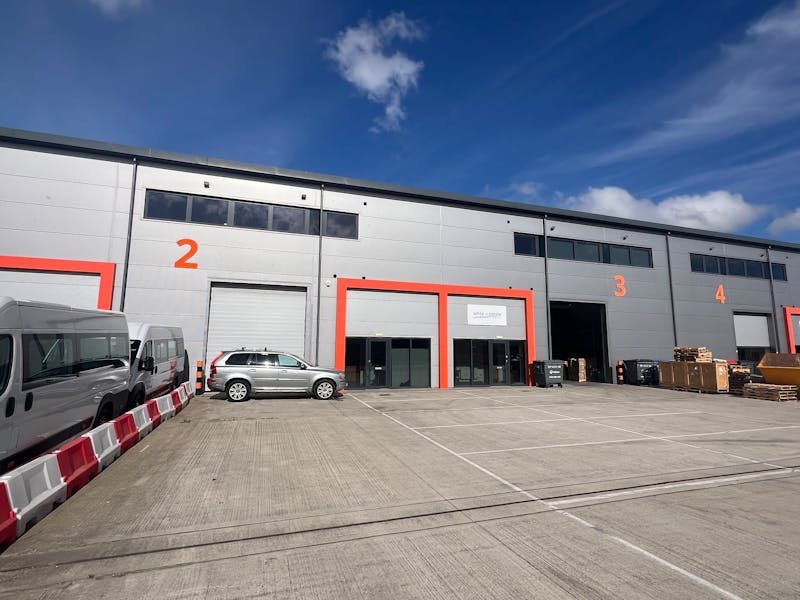 Industrial Unit in Havant - photo 4