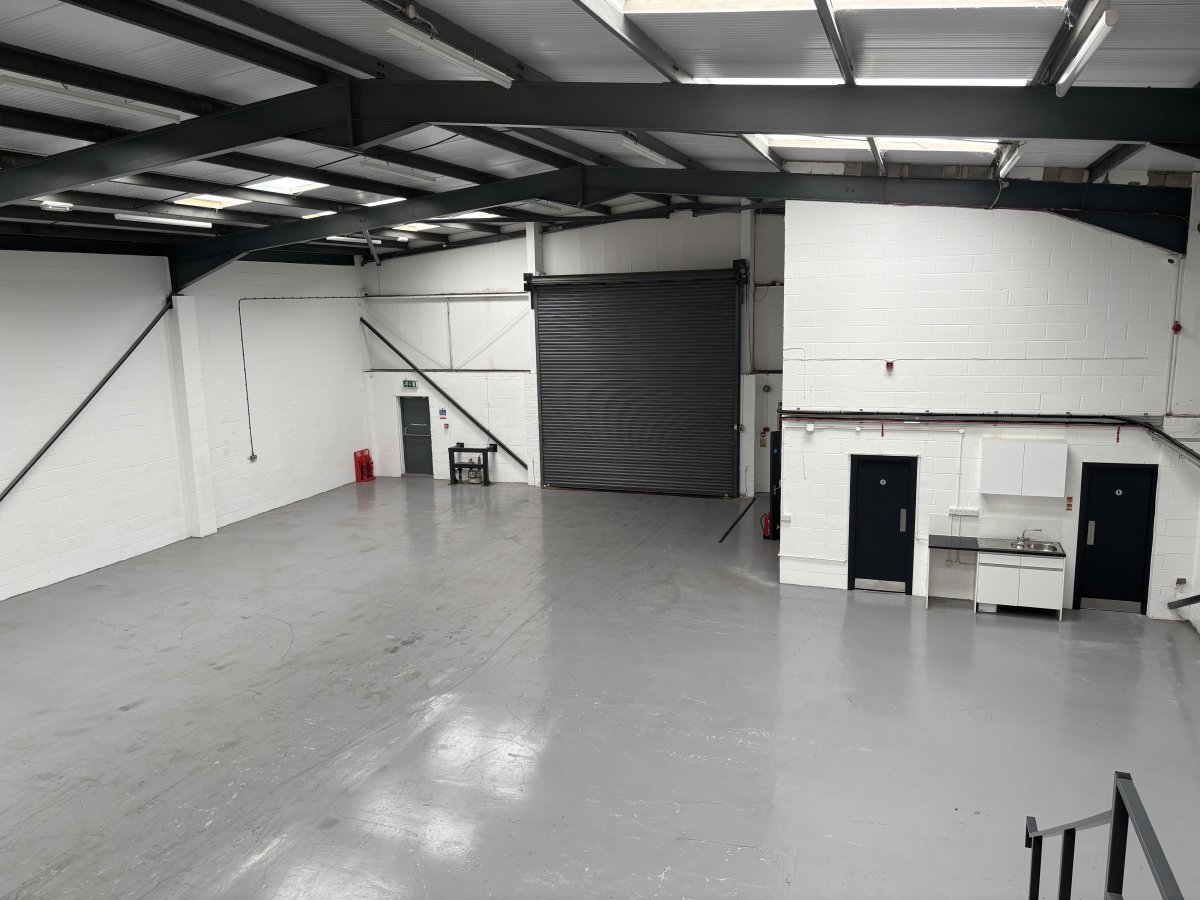 Industrial Unit in Bishops Stortford - photo 4