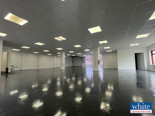 Industrial Unit in Banbury - photo 4