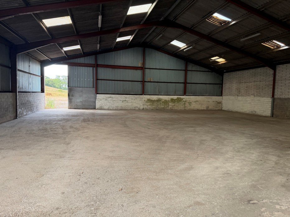 Industrial Unit in Compton Dundon - photo 3