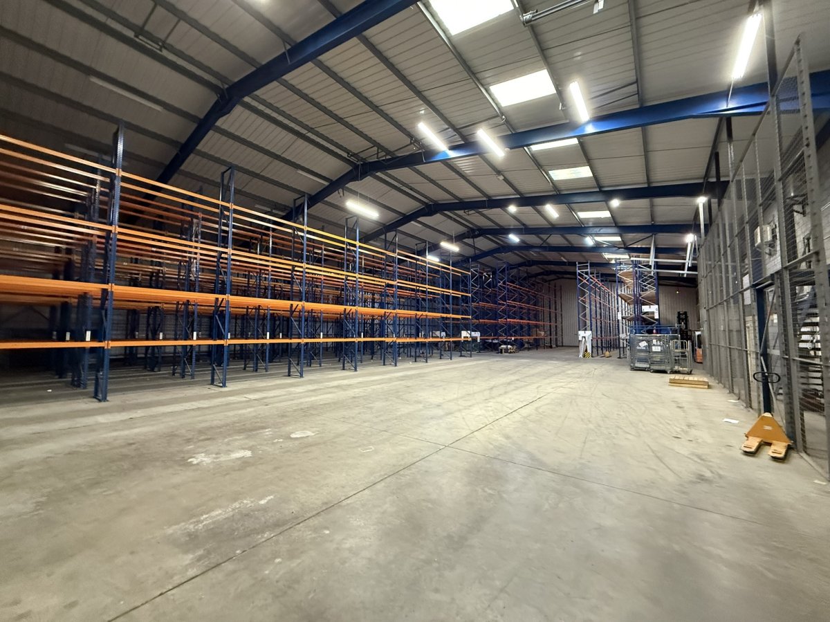 Industrial Unit in Attleborough - photo 2