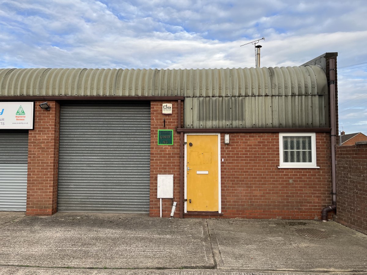 Industrial Unit in Wigston - photo 2
