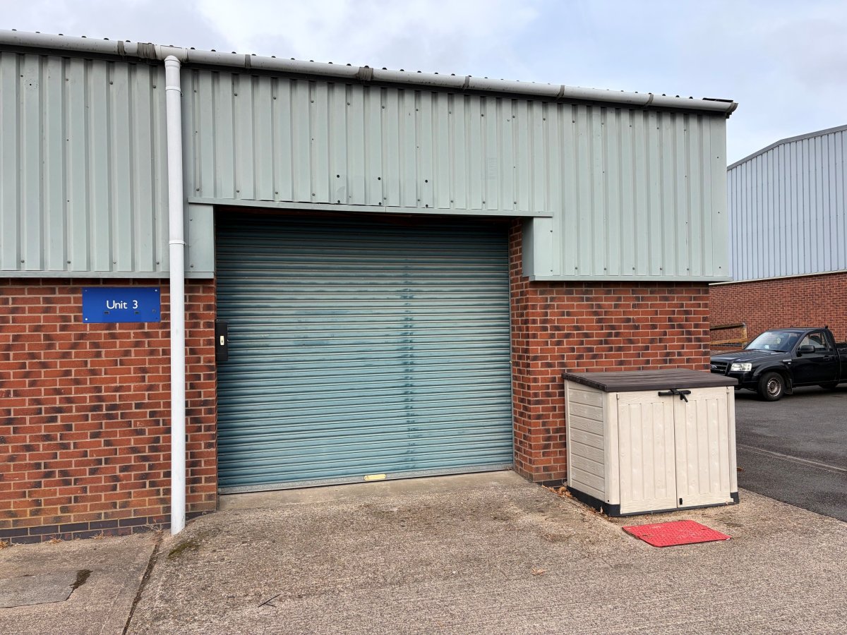 Industrial in Burton-On-The-Wolds