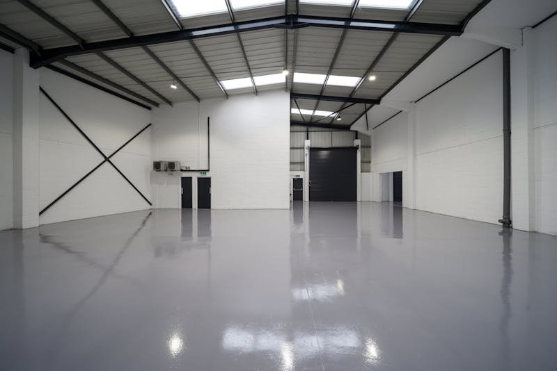 Industrial Unit in Tottenham - photo 4