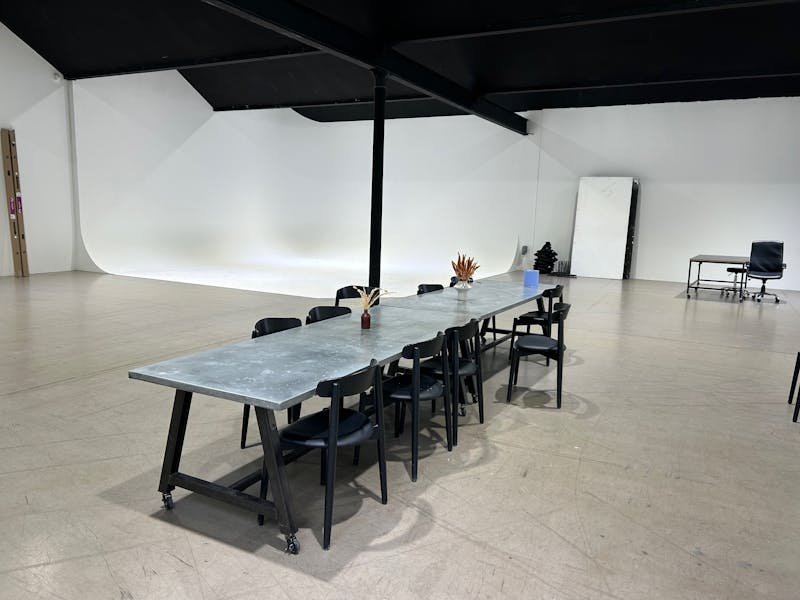 Industrial Unit in Tottenham - photo 2