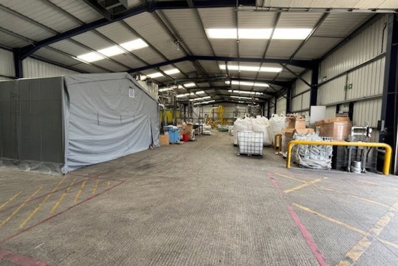 Industrial Unit in March - photo 3