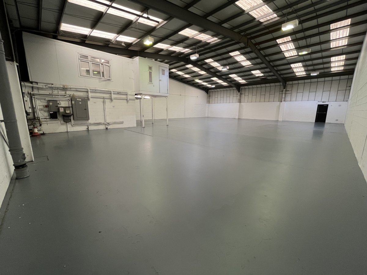 Industrial Unit in Colchester - photo 3
