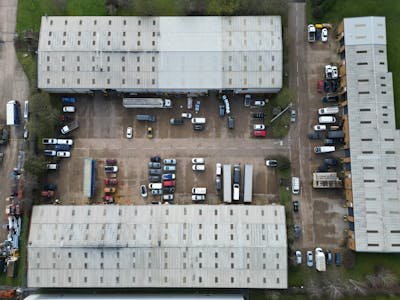 Industrial Unit in Corby - photo 4