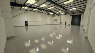 Industrial Unit in Southampton - photo 4