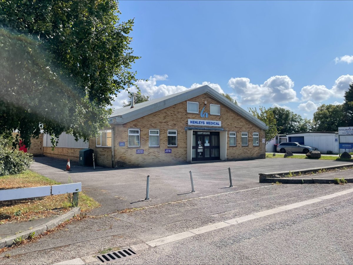 Industrial Unit in West Wilts Trading Estate - photo 2