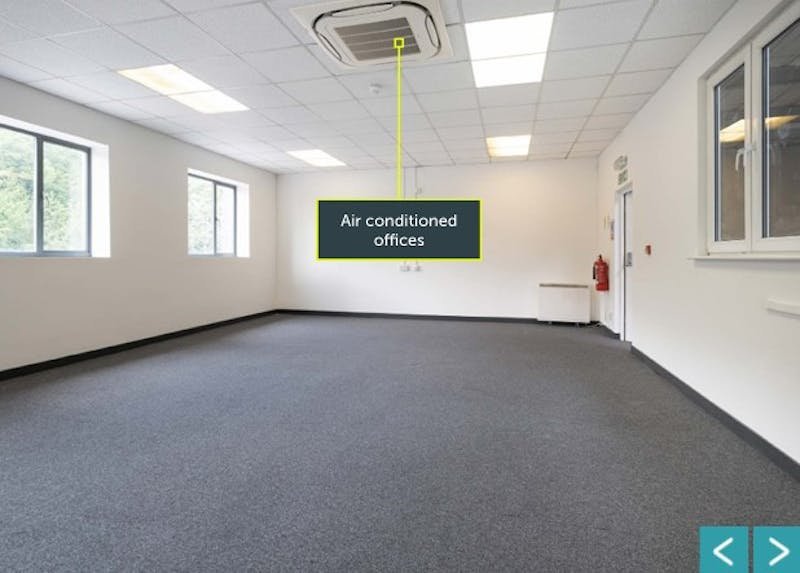 Industrial Unit in London - photo 3