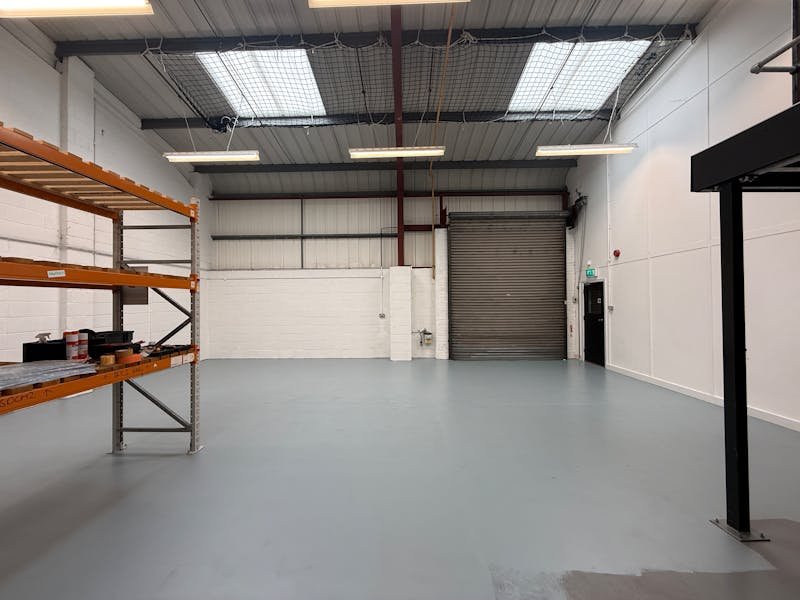 Industrial Unit in Poole - photo 2