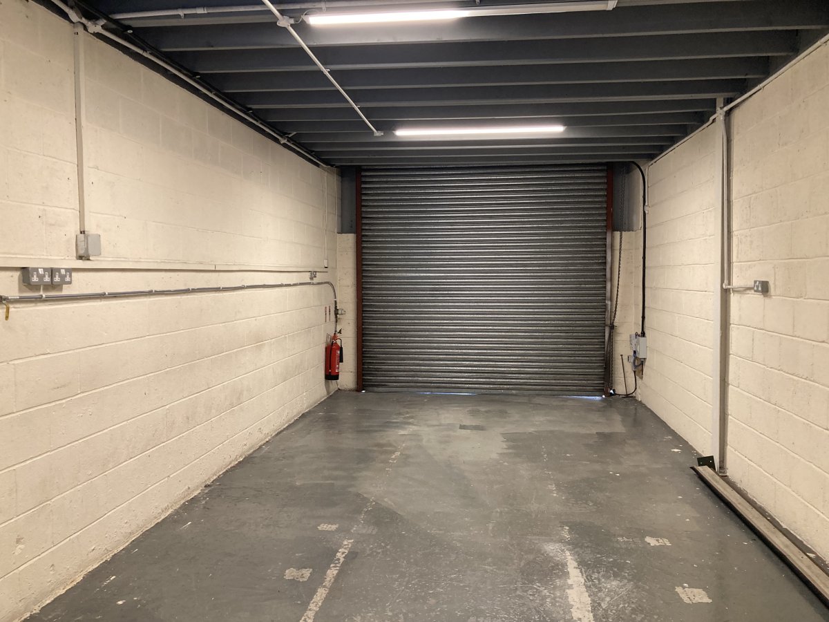Industrial Unit in Millhouses - photo 2