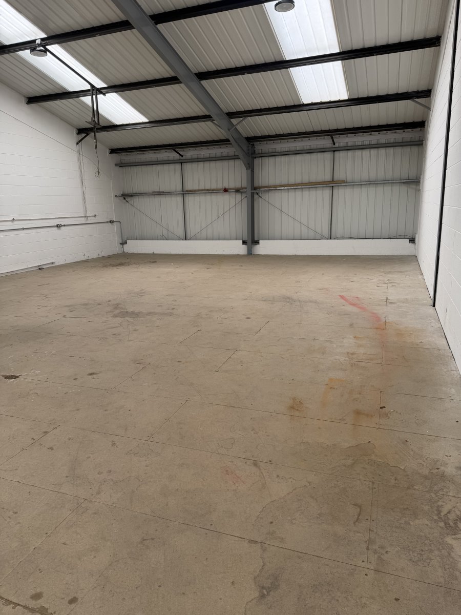 Industrial Unit in Killamarsh - photo 3