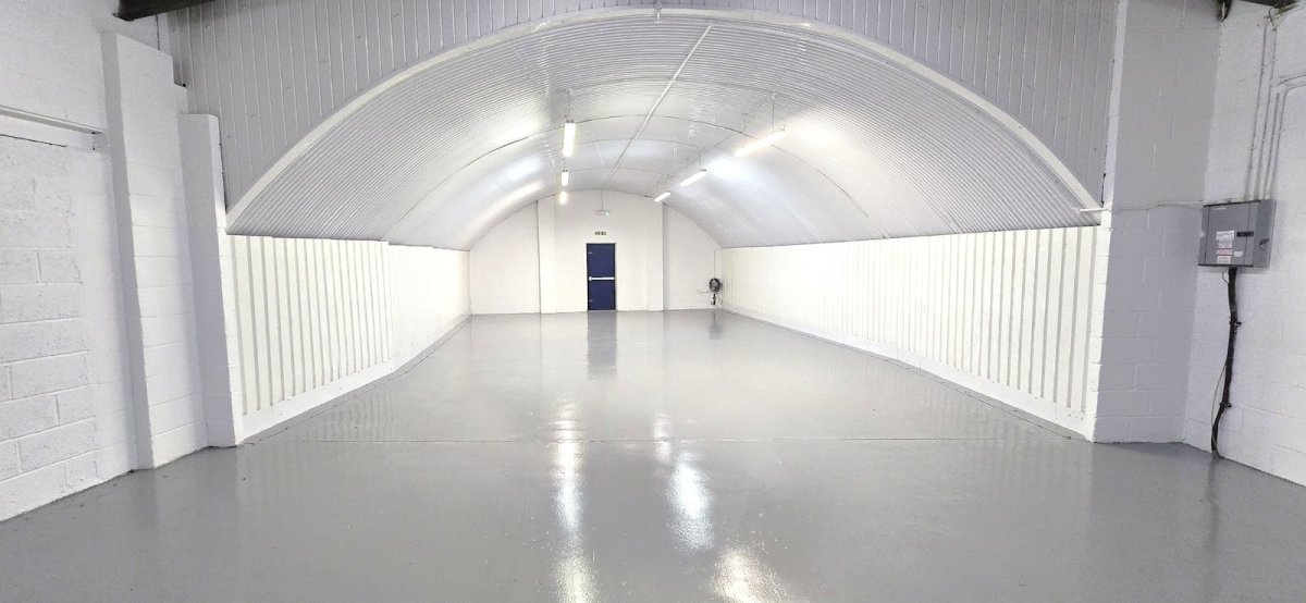 Industrial Unit in Bow, London - photo 2