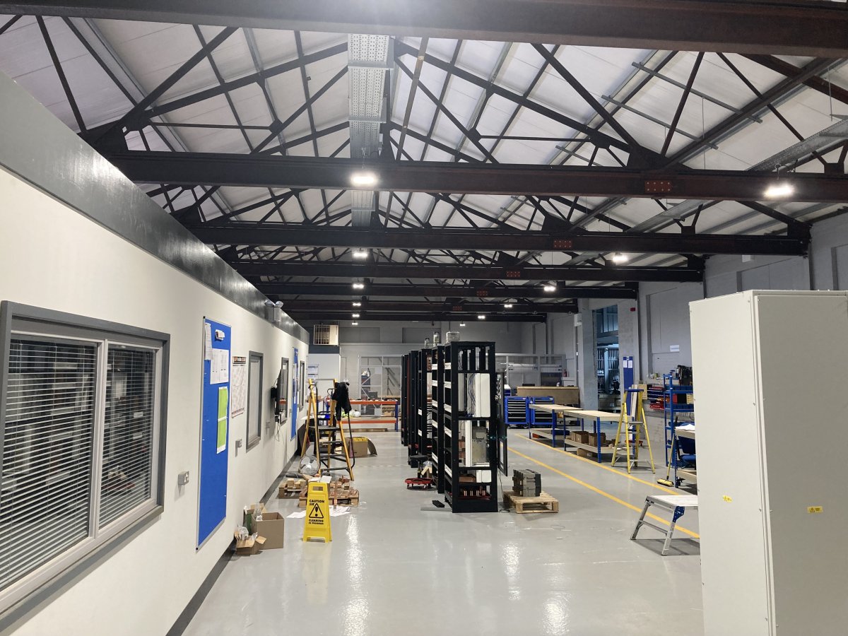 Industrial Unit in Sheffield - photo 3