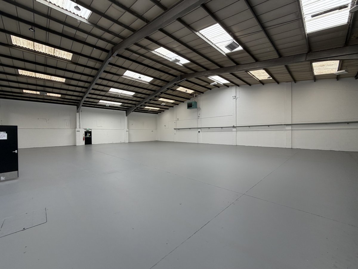 Industrial Unit in Leicester - photo 2