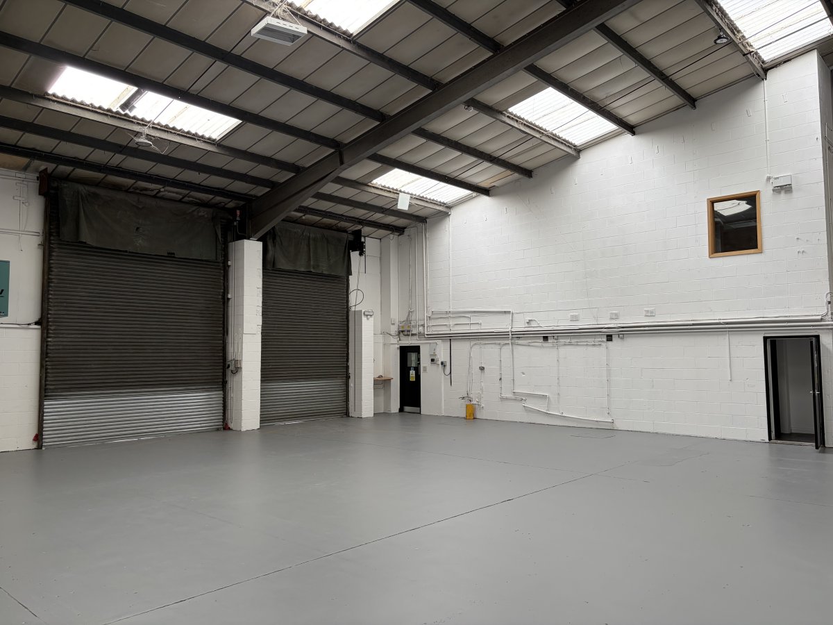 Industrial Unit in Leicester - photo 3