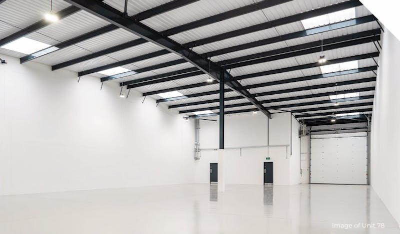 Industrial Unit in Beckton - photo 2