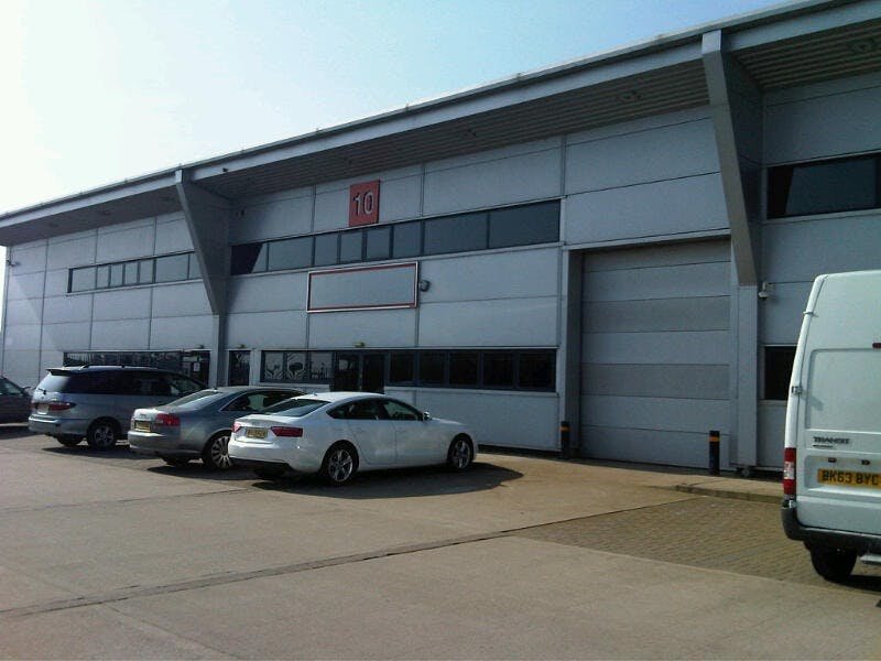 Industrial Unit in Barking - photo 3