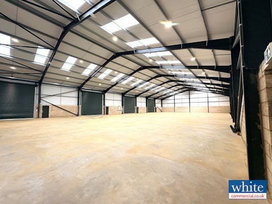 Industrial Unit in Banbury - photo 3