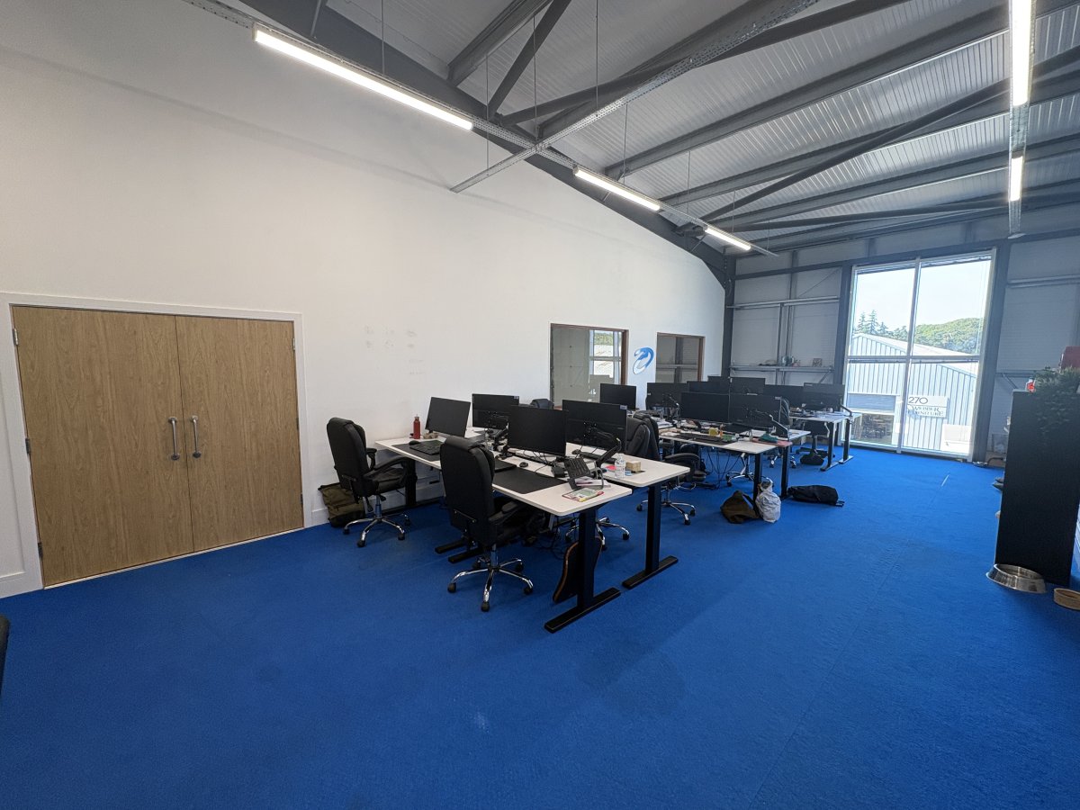 Industrial Unit in Lymington - photo 2